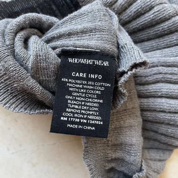 WhoWhatWear Grey Ribbed Fitted Short Sleeve Sweater Size XS - Picture 6 of 8